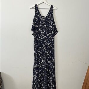 Elegant Navy Floral Maxi Dress